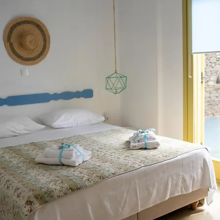 Off The Beaten Path! Maisonette & Pool Kithnos
