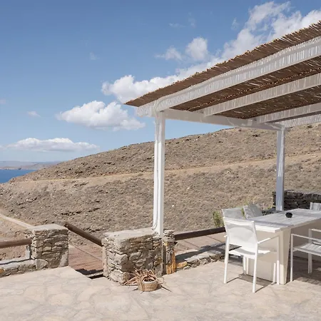 Off The Beaten Path! Maisonette & Pool Kithnos