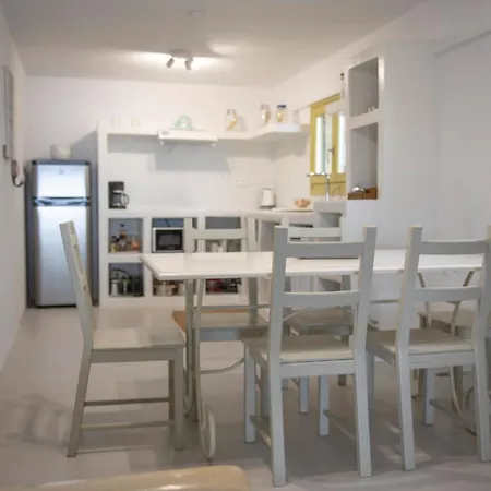 Off The Beaten Path! Maisonette & Pool * Κύθνος