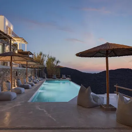 Off The Beaten Path! Maisonette & Pool * Κύθνος