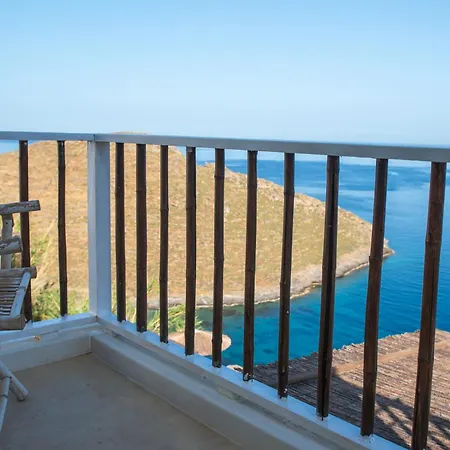 Off The Beaten Path! Maisonette & Pool Casa de Férias *