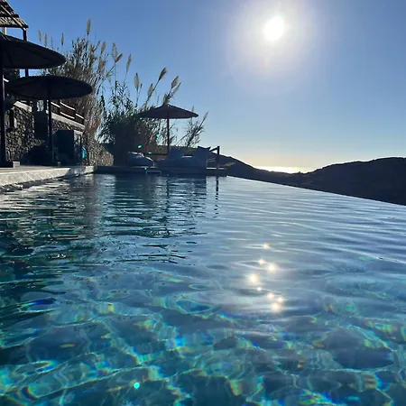Off The Beaten Path! Maisonette & Pool Σπίτι διακοπών *