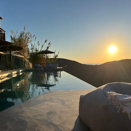 Off The Beaten Path! Maisonette & Pool Κύθνος