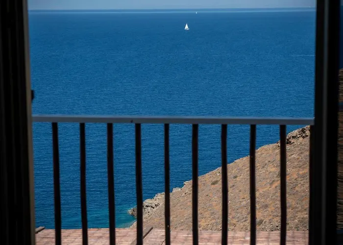 Сasa de vacaciones Off The Beaten Path! Maisonette & Pool *